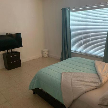 Miami Guest Suite By Airport Eksteriør bilde